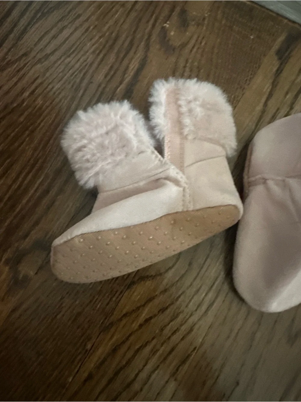 Source Unknown Pale Pink Faux Fur Baby Booties